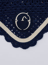 LEEDS HORSE EAR BONNET - Black/white | Vestrum