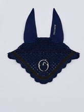 LEEDS HORSE EAR BONNET - Black/white | Vestrum