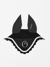 LEEDS HORSE EAR BONNET - Black/white | Vestrum