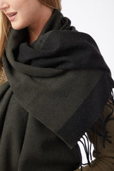 KOBE SCARF - Dark olive green/black | Vestrum