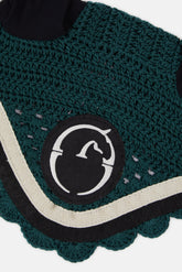 LEEDS HORSE EAR BONNET - Black/white | Vestrum