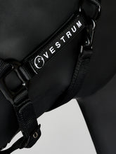 LOCRI HALTER + LEAD ROPE - Black | Vestrum